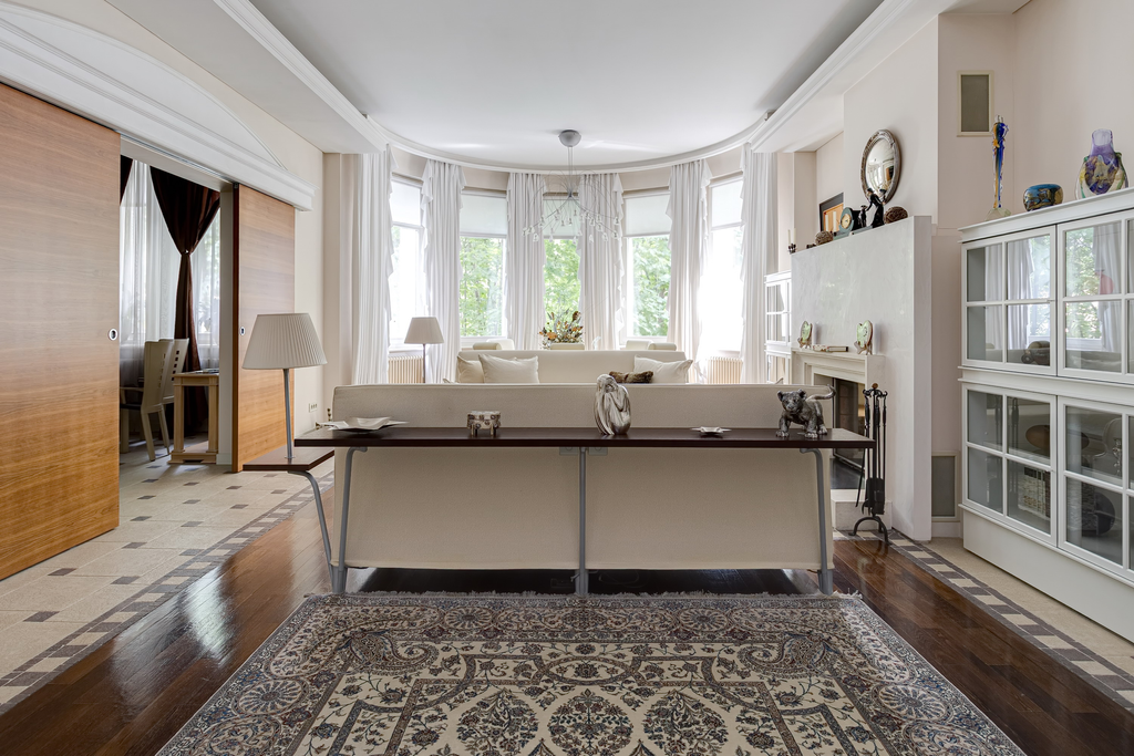 Роскошная квартира на Малой Полянке