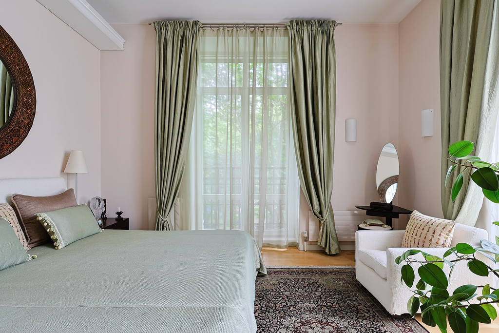 Роскошная квартира на Малой Полянке