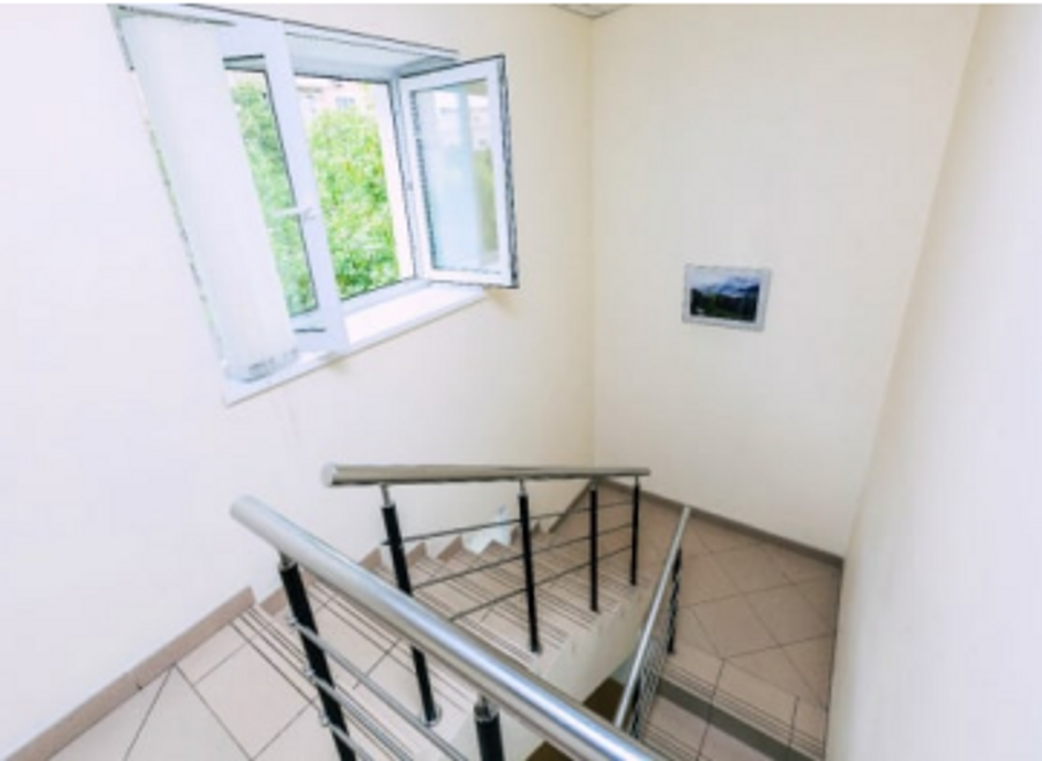 Особняк у набережной в центре Москвы