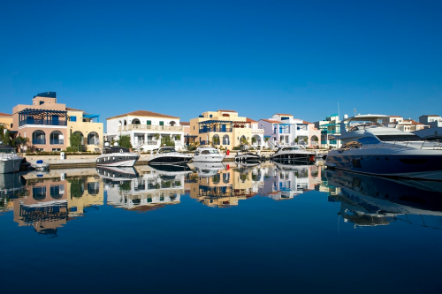 Недвижимость в Limassol Marina 39410-4