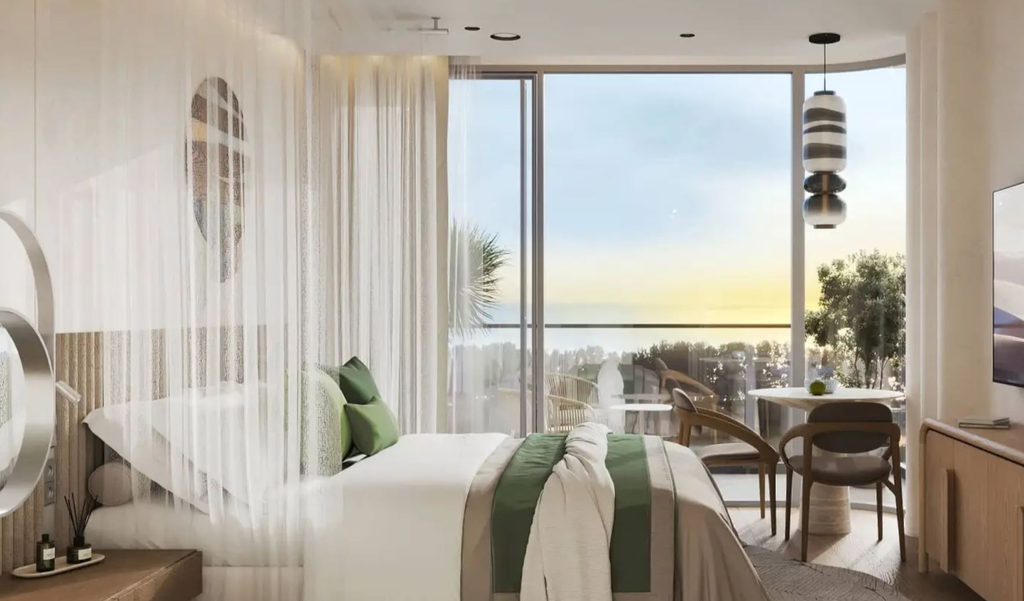 Апартаменты у пляжа Лаян в Банг Тао