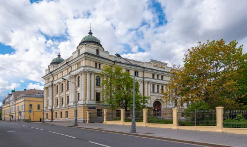 Особняк на Кремлевской набережной